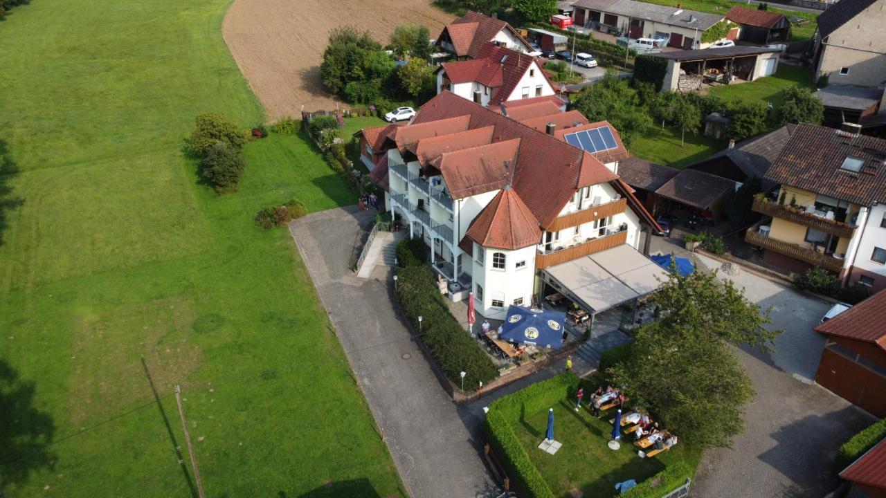 Hotel Saaletalstuben Gräfendorf Buitenkant foto